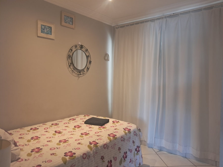 To Let 2 Bedroom Property for Rent in Jeffreys Bay Central Eastern Cape